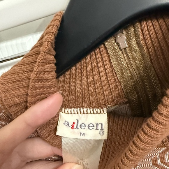 VTG Aileen 70s 80s Mod Gogo Sweater High Neck Brown Raglan Knit Top NWT NOS GEO - Picture 3 of 6